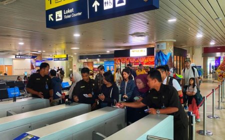 Penumpang KA Bandara YIA Tumbuh Positif
