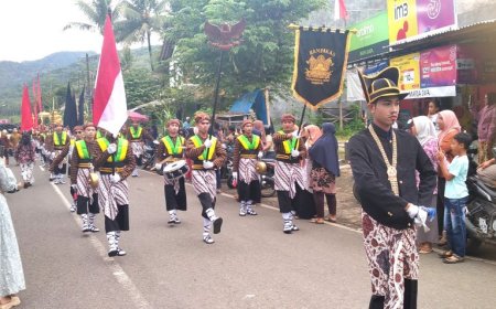 Penghayat Kepercayaan Berkumpul di Purworejo Mengikuti Kirab Agung