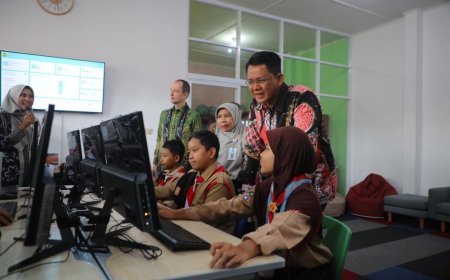 Pelajar SMPN 1 Pakem Kini Bisa Mengakses Buku Secara Daring
