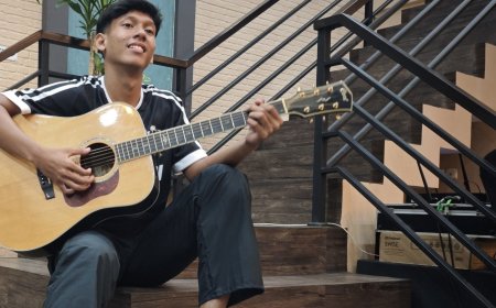 Atlet Sepak Bola Zio Sandi Rilis Single Perdana “Turah Wani”