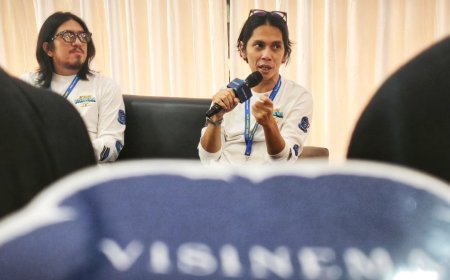 Dari Garasi ke Panggung Regional, Perjalanan Kreatif Angga Dwimas Sasongko CEO Visinema