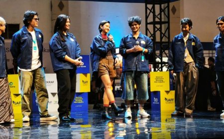 Sutradara Angga Sasongko Siapkan Film “Ratu Malaka”