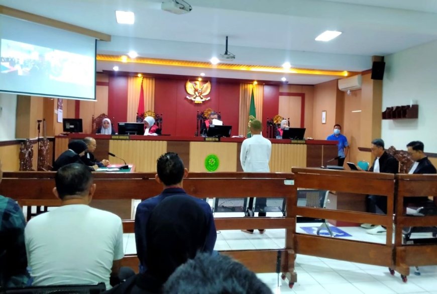 Terdakwa Penipuan Pembelian Perusahaan Divonis Penjara 1 Tahun 6 Bulan