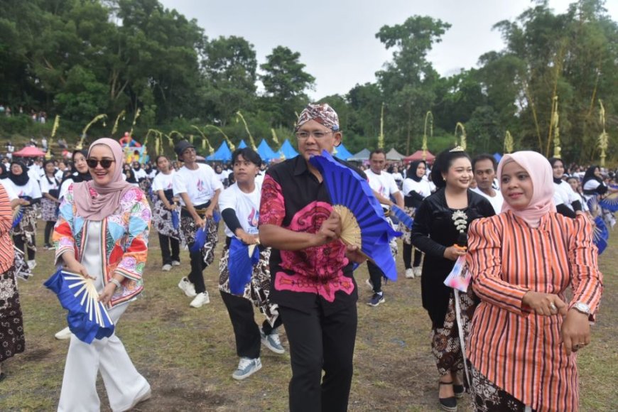 Ribuan Warga Tumpah Ruah, Festival Budaya Lereng Merapi Meriah