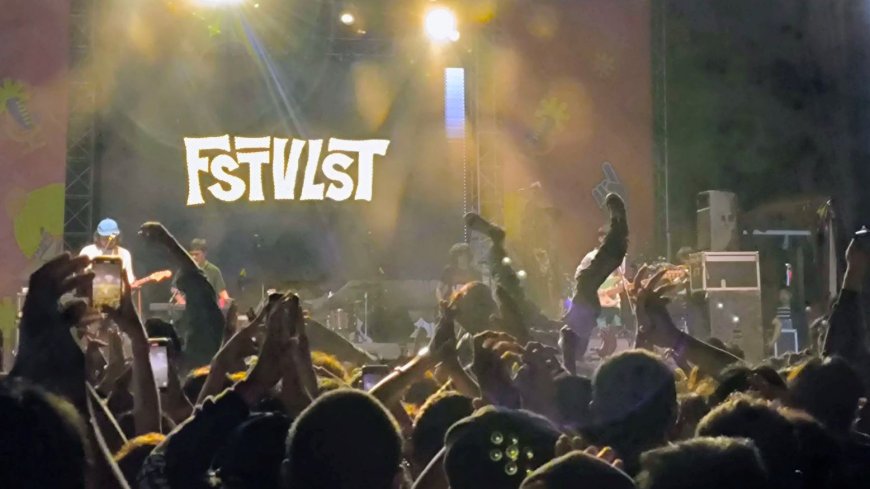 Pulang yang Berlipat Rasa, FSTVLST Membuka Panggung Diskomfest 9
