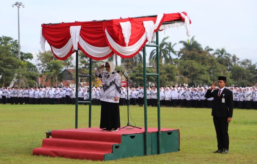 Kado Istimewa untuk Guru dari Pemkab Purworejo