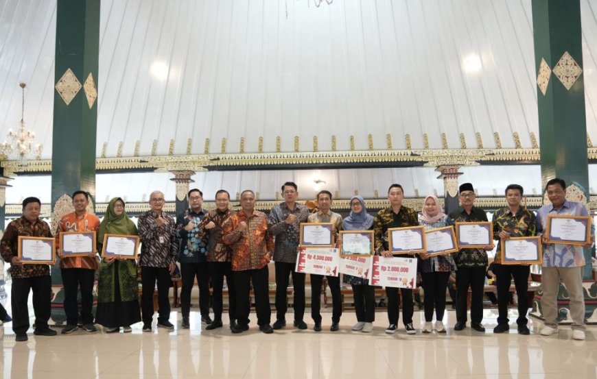 Sepuluh Kalurahan Terbaik di Sleman Meraih JDIH Award
