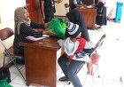 Pasar Murah Sembako Belum Dimulai, Warga Penuhi Kantor Camat Trucuk