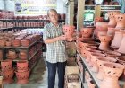 Kolektor Anggrek Jadi Penolong Industri Gerabah Gebangsari