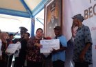 Titiek Soeharto Serahkan Bantuan Becak Listrik dari Presiden Prabowo