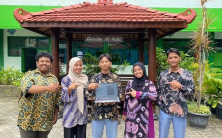 Tim Giriloyo Immersive Angkat Kesejahteraan Perajin Batik di Desa Wisata Wukirsari