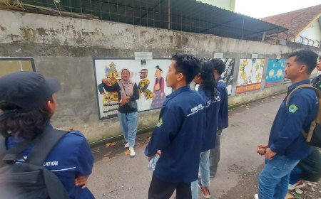 Mahasiswa UMNU Menjelajahi Kota Tua Prembun
