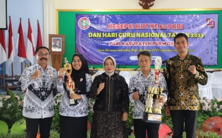 Resepsi HUT PGRI, Bupati Purworejo Dorong Guru Tingkatkan Kompetensi