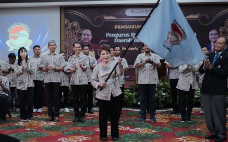 Ellyn Subiyanti Terpilih Jadi Ketua PDWI DIY 2025-2029