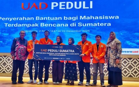 UAD Bantu Mahasiswa Terdampak Banjir Sumatera
