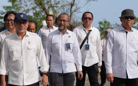 Menko Pangan dan Menteri KKP Tinjau Kampung Nelayan Merah Putih di Purworejo