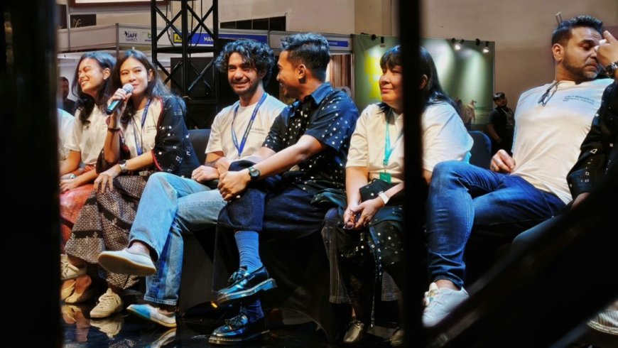 Ada Dian Sastro Hingga Reza Rahadian di Film Laut Bercerita, Tayang Tahun Depan