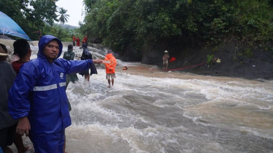 Pelajar SMKN  1 Alian Meninggal Terseret Arus Air Sungai