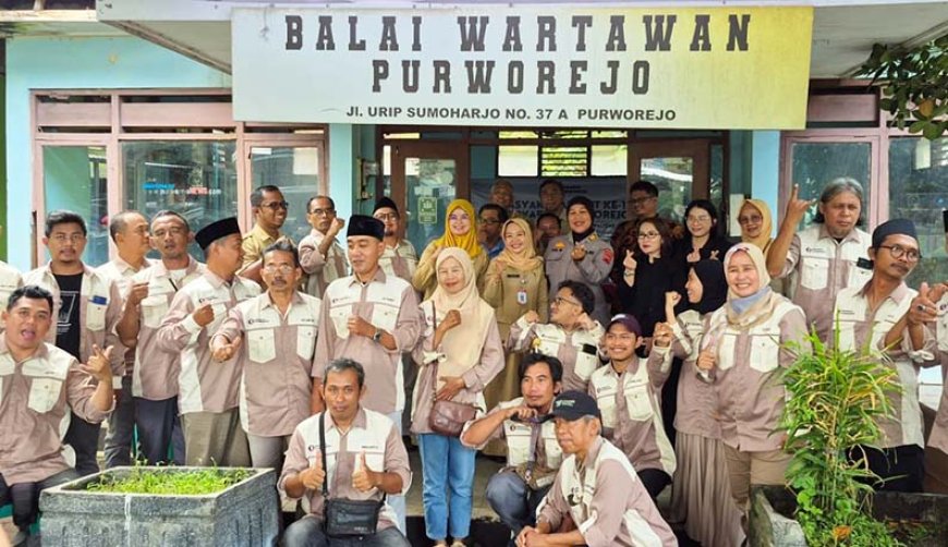 Satu Dasawarsa Pewarta Purworejo, Santuni Anak Yatim dan Warga Kurang Mampu