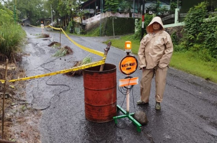 Hujan Lebat Mengakibatkan Longsor dan Banjir di Bantul