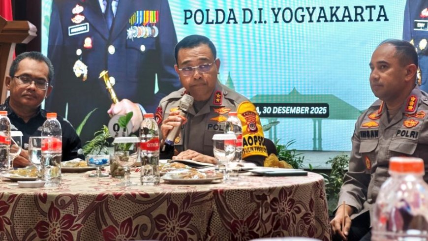 Kapolda DIY Irjen Pol Anggoro Sukartono Sampaikan Permohonan Maaf