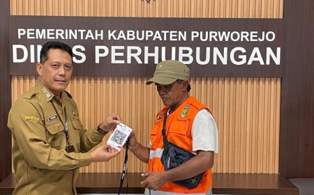 Pemkab Purworejo Mulai Terapkan Parkir Nontunai, Pakai QRIS