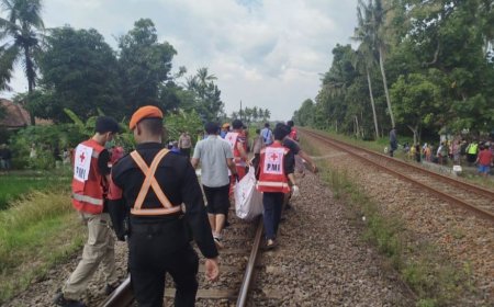 Seorang Warga Purworejo Tertemper KA Bermuatan Semen