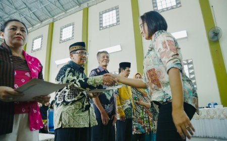 GKR Mangkubumi Serahkan Serat Kekancingan kepada Warga Blimbingsari
