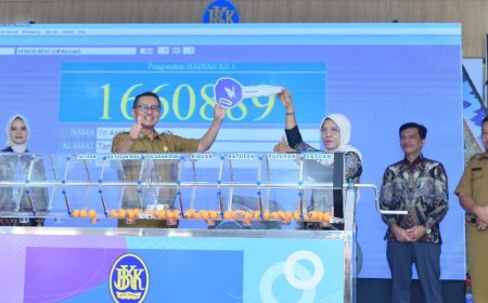 PT BPR BKK Purworejo Beri Hadiah untuk Nasabah Setia