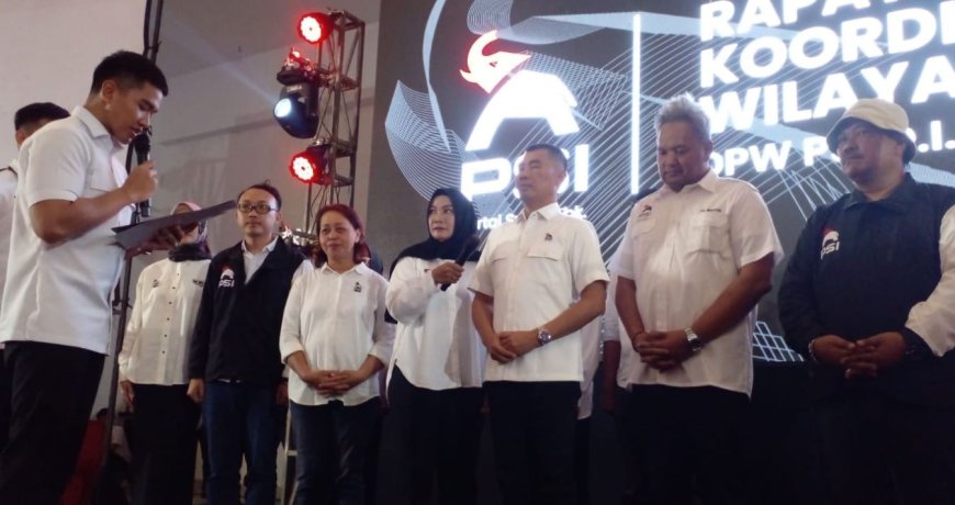 Kaesang Lantik Pengurus PSI se-DIY, Minta Lengkapi Struktur Partai