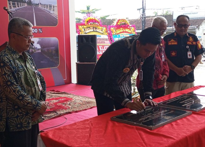 Resmikan Mako Damkar Klaten, Bupati Sebut Petugas Damkar Pasukan Elite