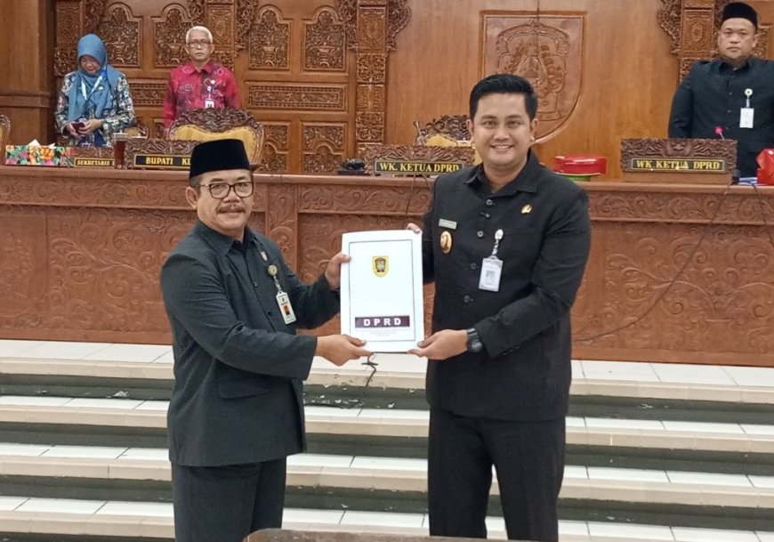 Seluruh Fraksi Setuju, DPRD Klaten Sahkan Dua Raperda