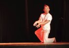 Andy SW Menyentil Kolega di Parade Pantomim "Sowan" 2026