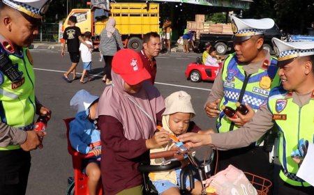 Satlantas Polres Kebumen Sosialisasi Keselamatan Berlalu Lintas dengan Art Policing