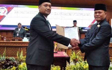 Rudi Hartono Dilantik Menjadi Wakil Ketua DPRD Purworejo