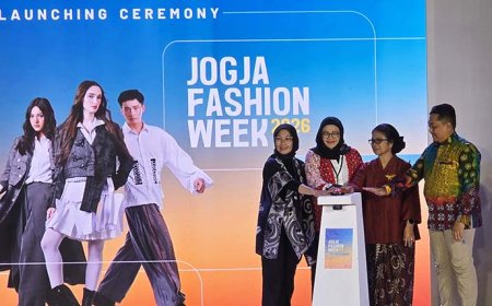 Jogja Fashion Week 2026 Resmi Diluncurkan, Usung Tema “Roots of Resonance” dan Siap Guncang JEC Agustus Mendatang