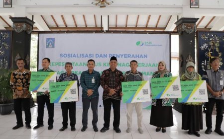 Dibiayai APBD, 704 Anggota BPKal se-Kabupaten Sleman Terima Kartu BPJS Ketenagakerjaan