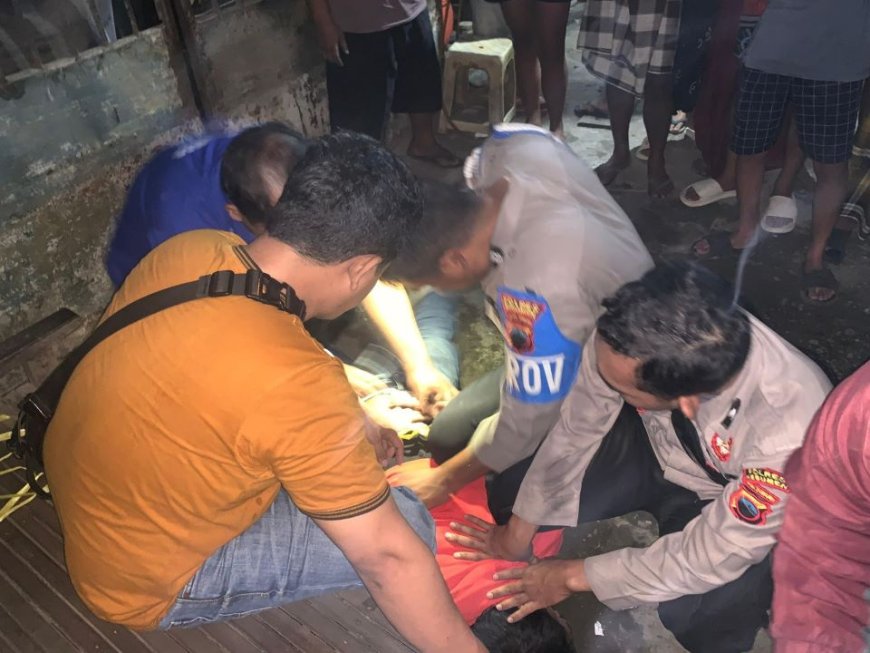 Pria Diduga ODGJ Jalan-jalan Menenteng Senjata Tajam, Berhasil Diamankan