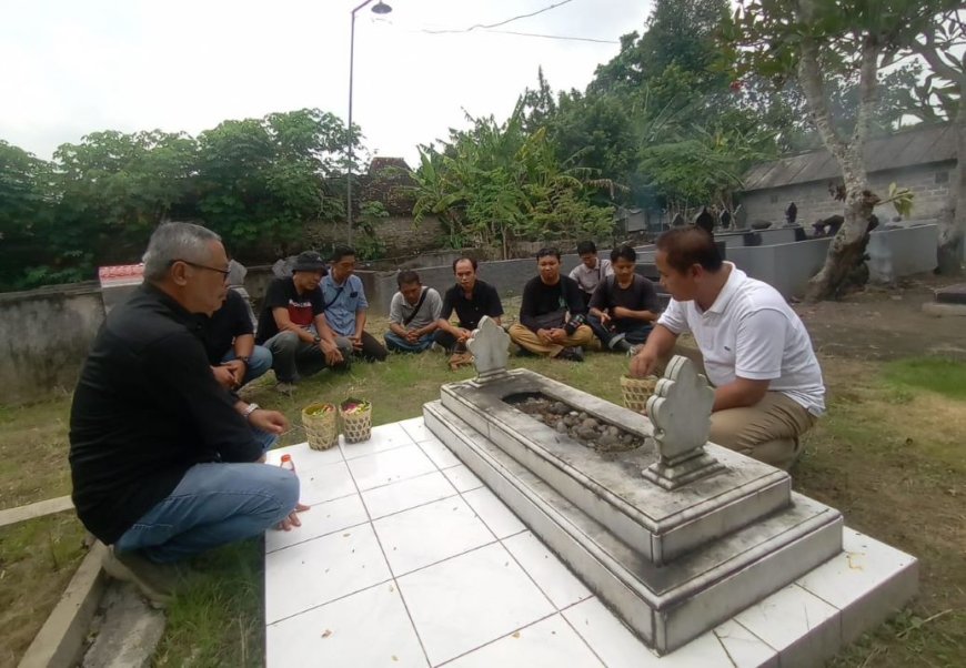 Peringati Hari Pers Nasional, Jurnalis Yogyakarta Ziarah ke Makam Udin