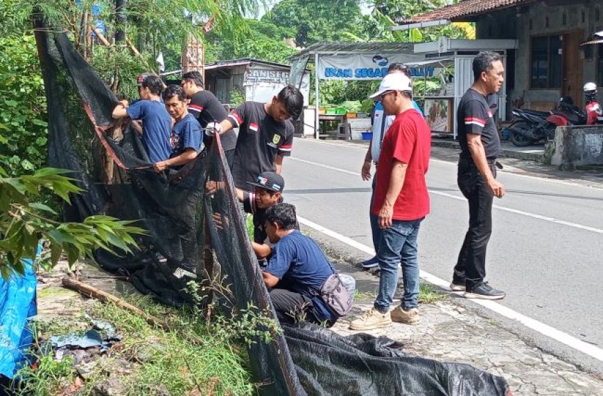 Pengelola Pasar Srago dan Gayamprit Gelar Jumat Bersih