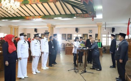 Bupati Purworejo Mengukuhkan 88 Kepala Sekolah