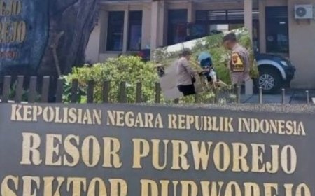 Polsek Purworejo Bantu Mediasi Warga Korban Pinjol