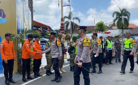 Wakapolda Jateng Cek Kesiapan Operasi Ketupat Candi di Kebumen