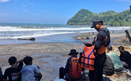 Tiga Pengunjung Pantai Watu Bale Kebumen Terseret Ombak, Satu Hilang