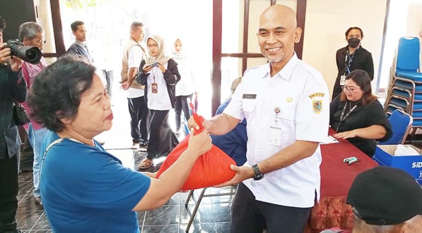 Kurang dari 4 Jam, 1.200 Paket Sembako Ludes Saat Pasar Murah di Delanggu