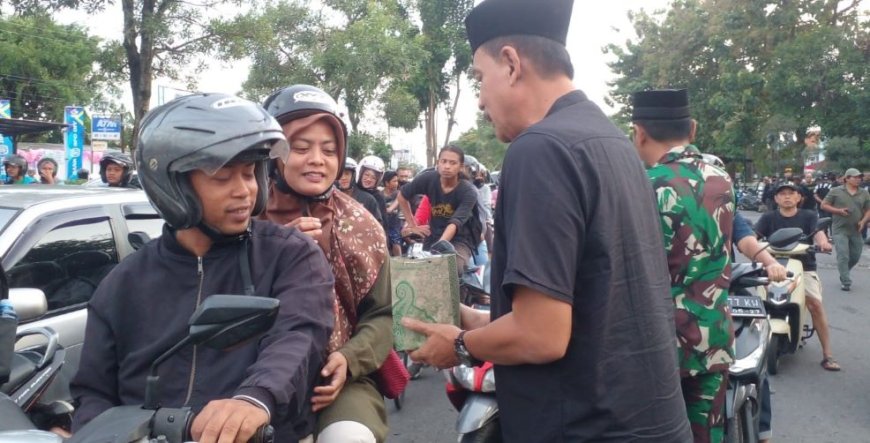 Seribu Takjil Dibagikan BTA Nusantara dan Ormas di Bantul