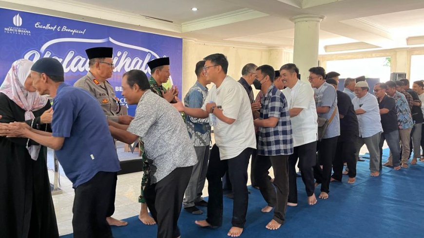 Keluarga Besar UMBY Gelar Halal Bihalal