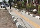 Kabel di Depan Grha Bung Karno Klaten Asal-asalan