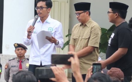 BEM PTNU DIY Gelar Aksi Solidaritas Kemanusiaan di DPRD DIY