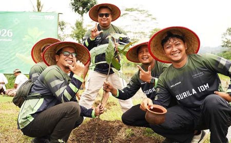 Hari Bumi 2026: Tanam 100 Pohon Gayam di Borobudur, Langkah Nyata Jaga Air dan Warisan Alam